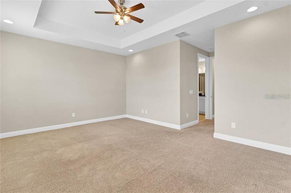 EAGLE CRK VILLAGE L PH 2 - Residential Lease