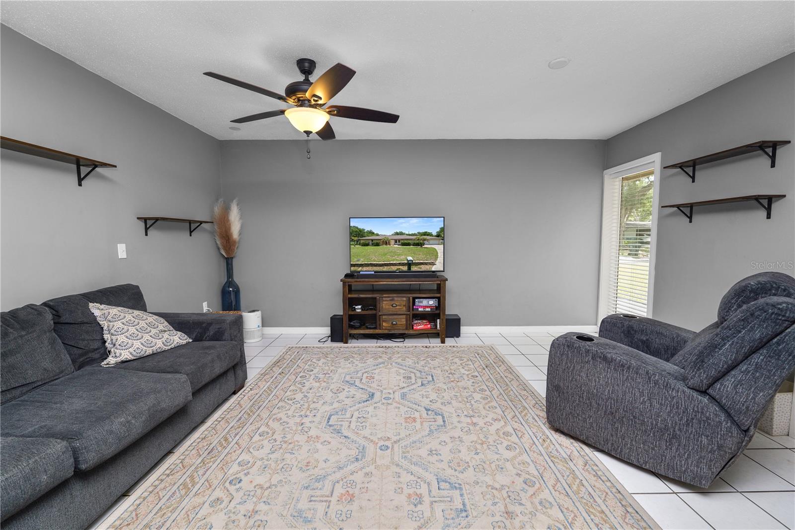 SUNSHINE ACRES - Residential