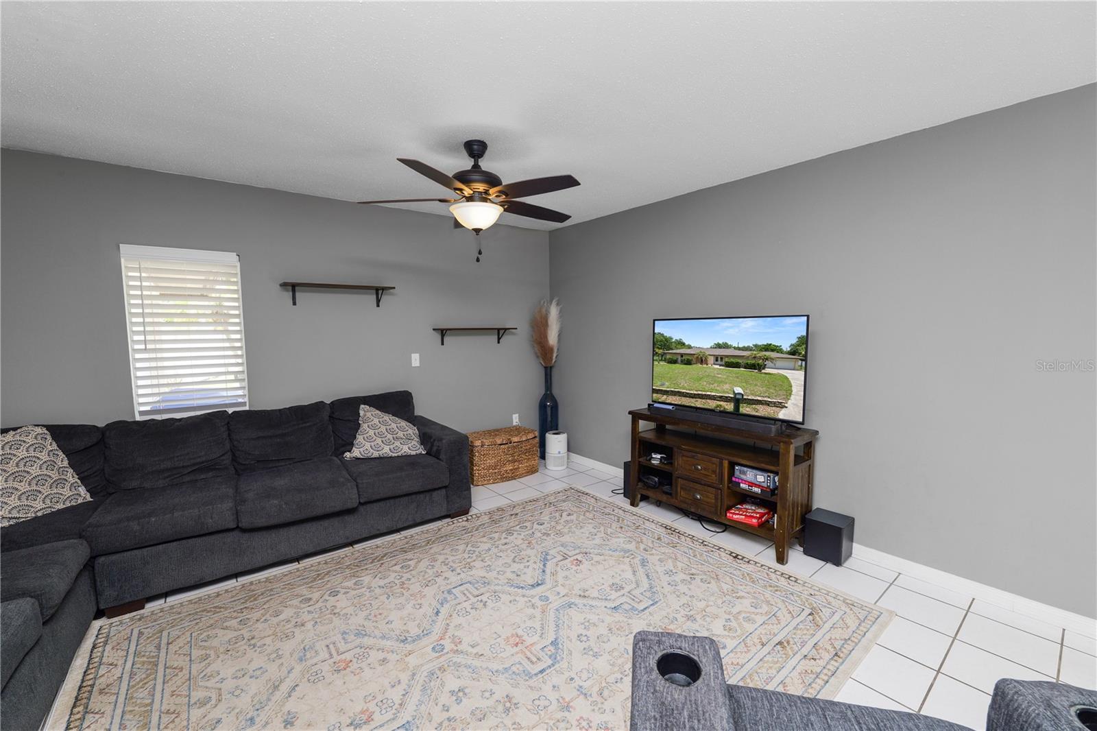 SUNSHINE ACRES - Residential