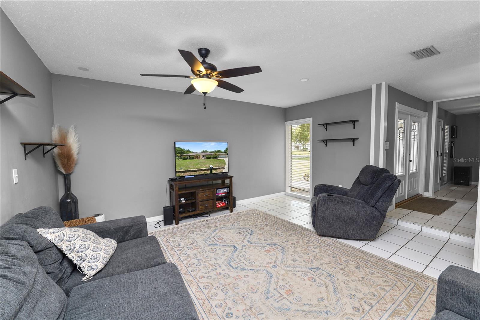 SUNSHINE ACRES - Residential
