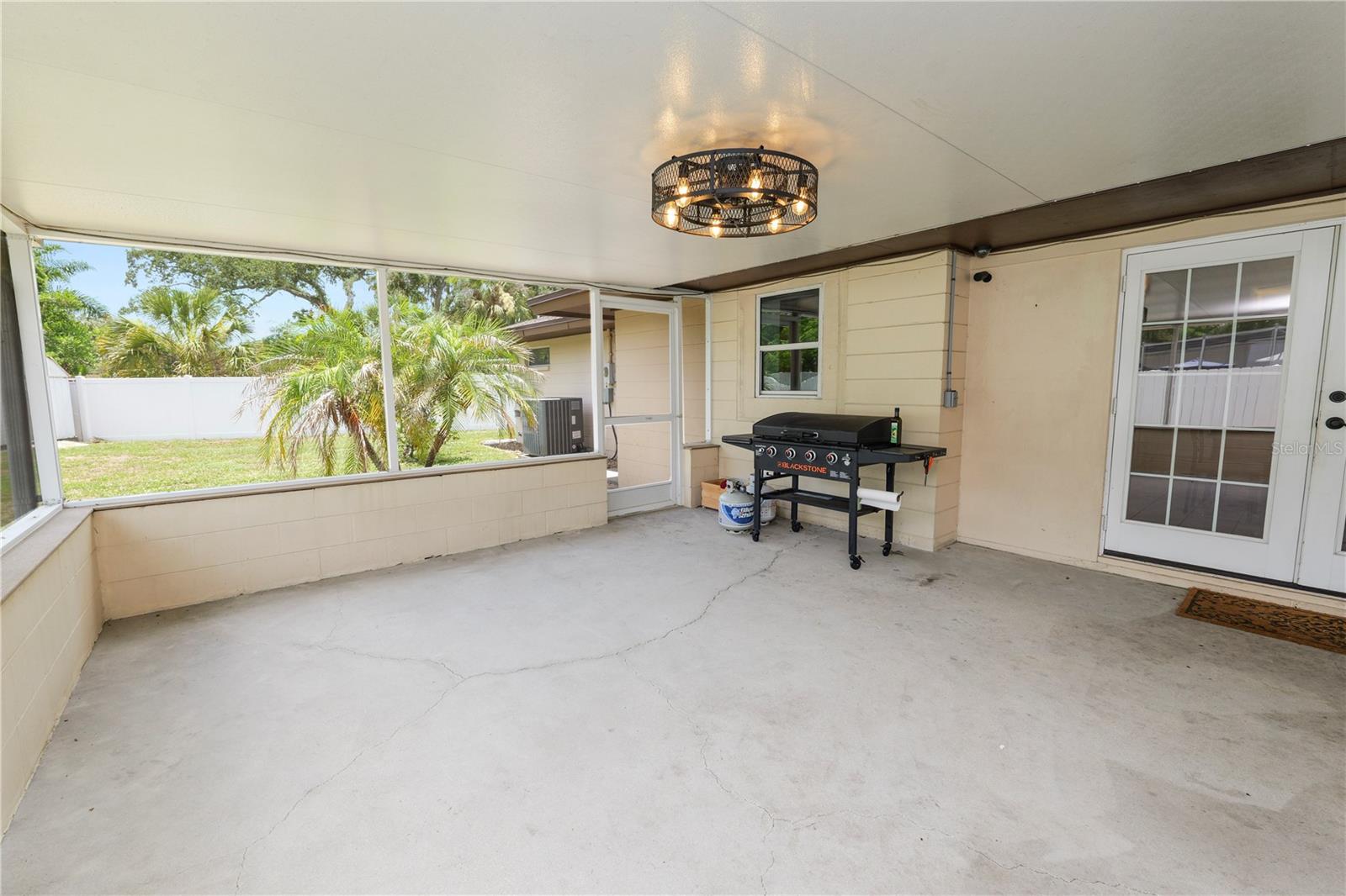 SUNSHINE ACRES - Residential
