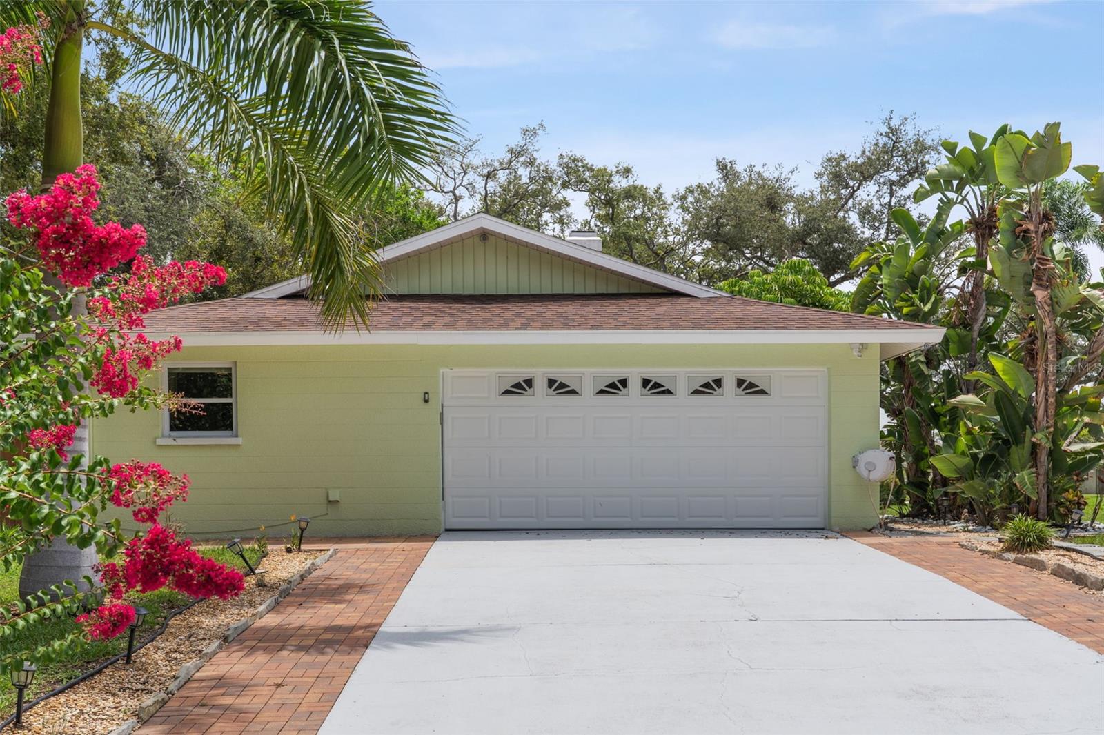WHITFIELD ESTATES BLKS 14-23 & 26 - Residential