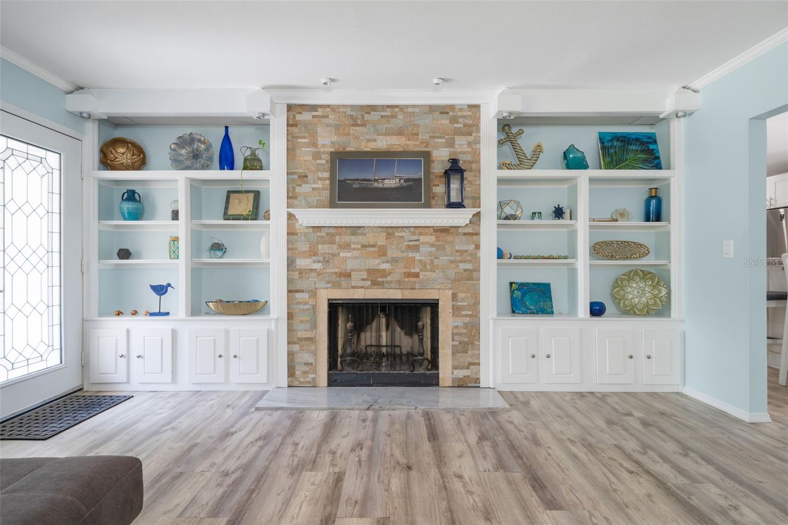 WHITFIELD ESTATES BLKS 14-23 & 26 - Residential