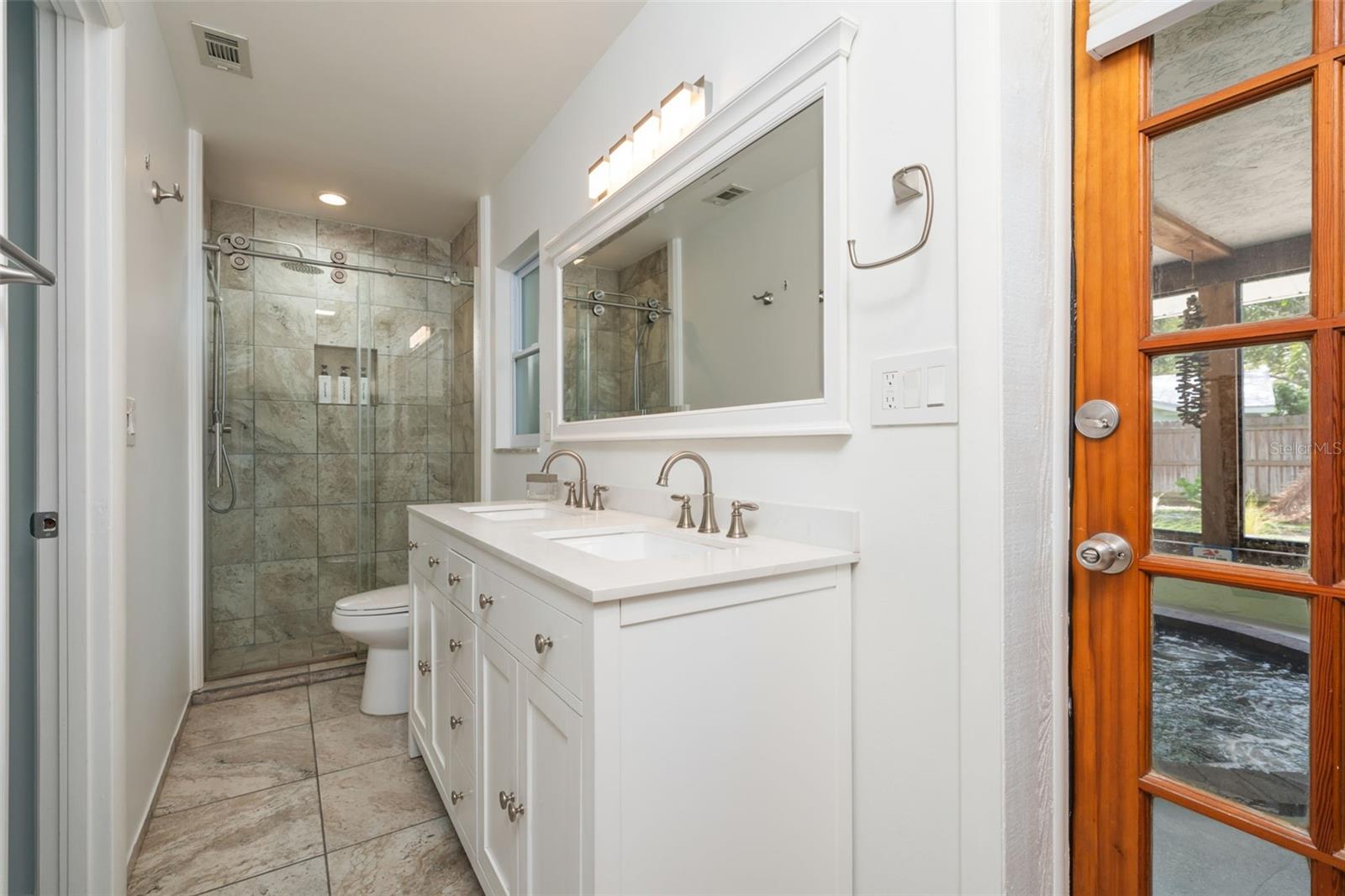 WHITFIELD ESTATES BLKS 14-23 & 26 - Residential