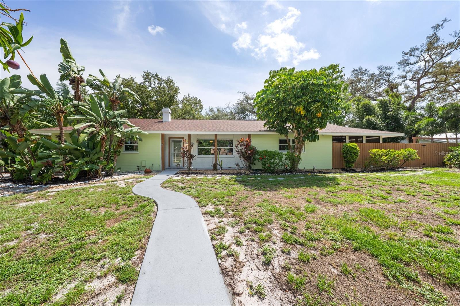 WHITFIELD ESTATES BLKS 14-23 & 26 - Residential
