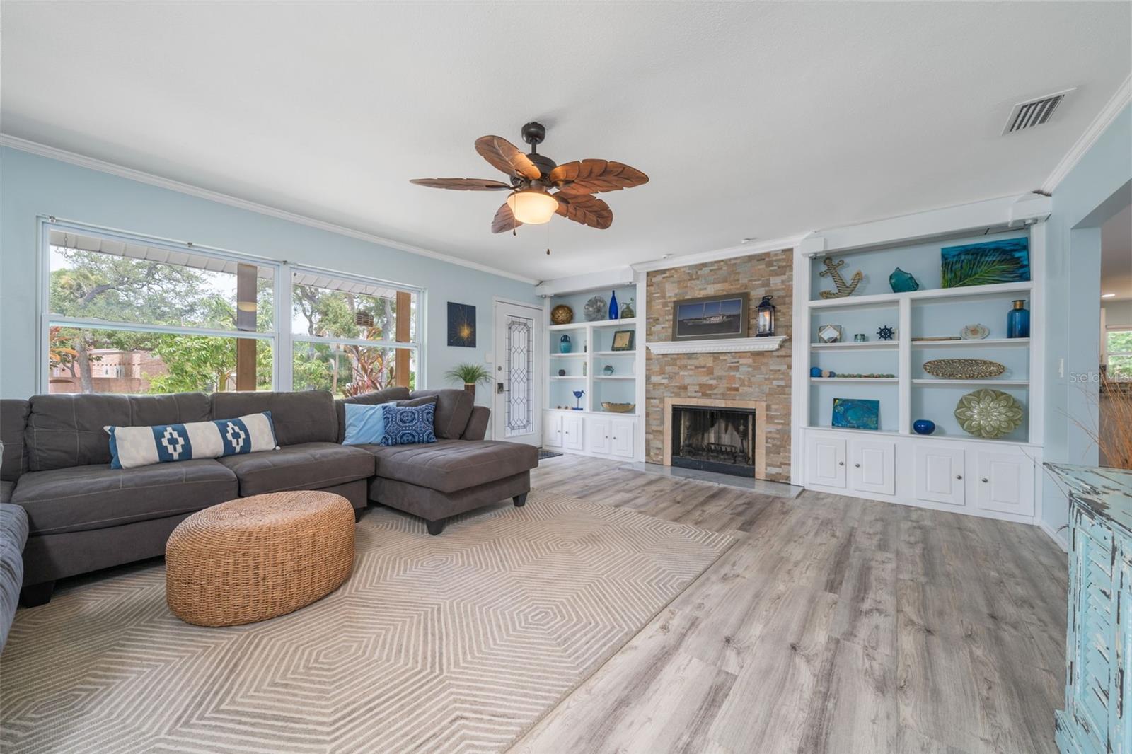 WHITFIELD ESTATES BLKS 14-23 & 26 - Residential