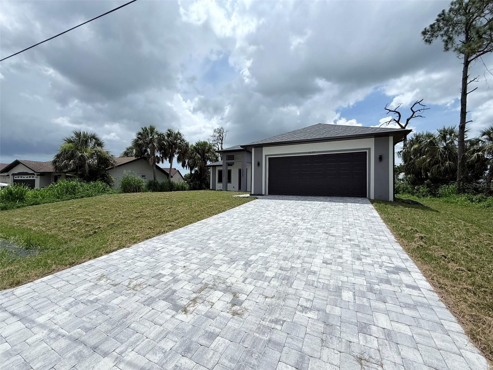 PORT CHARLOTTE - Residential