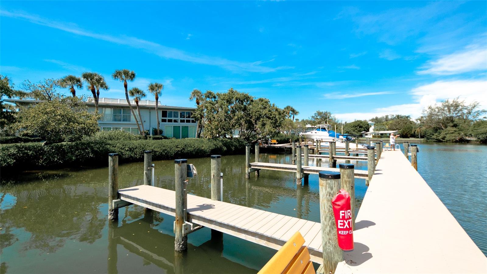 WHITNEY BEACH - Residential