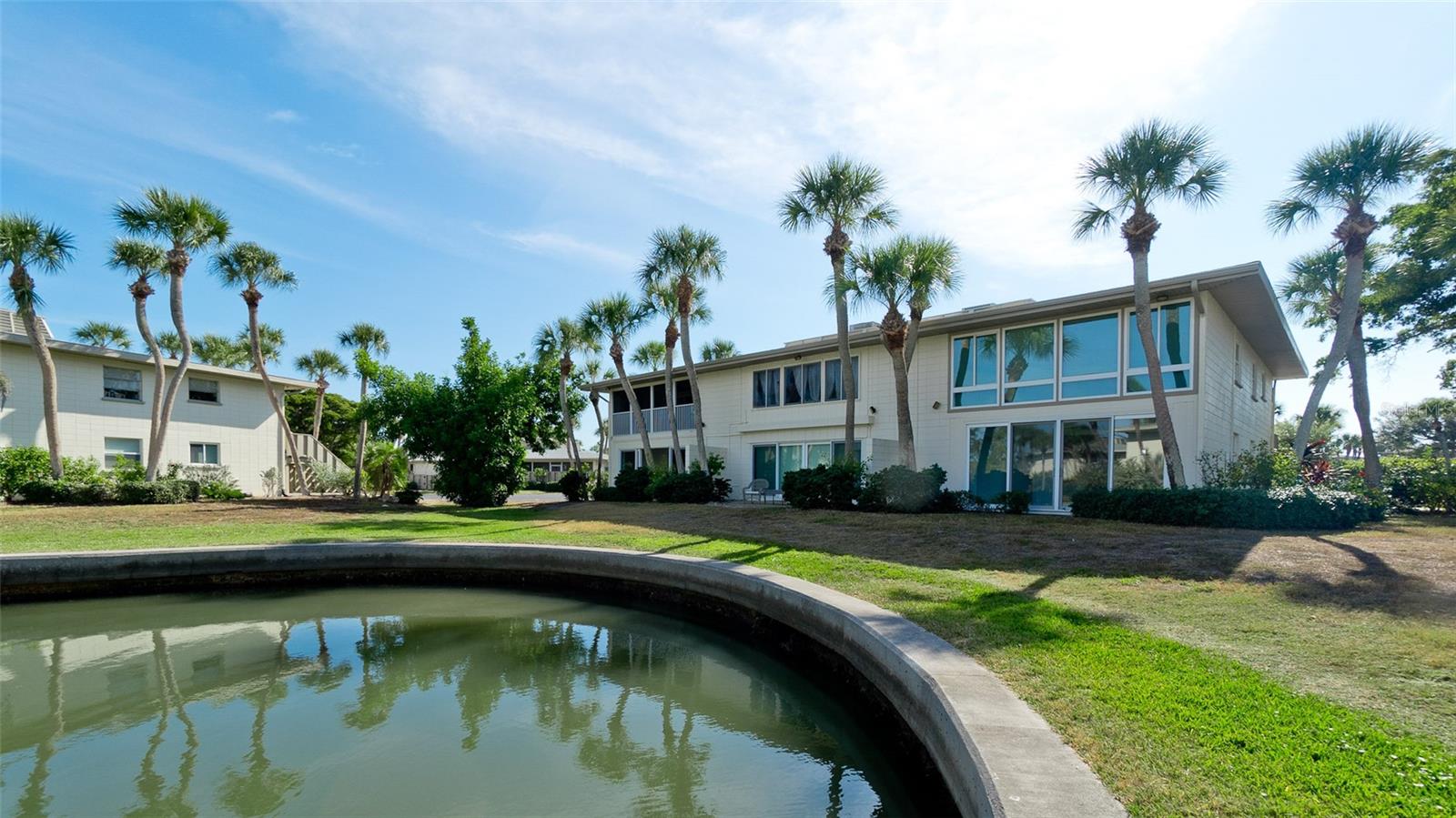 WHITNEY BEACH - Residential