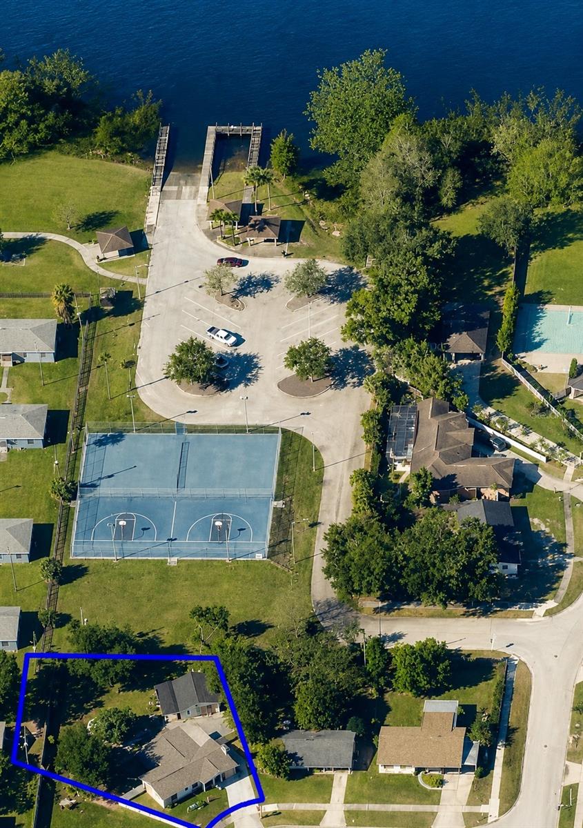 LAKE MANN ESTATES - Residential
