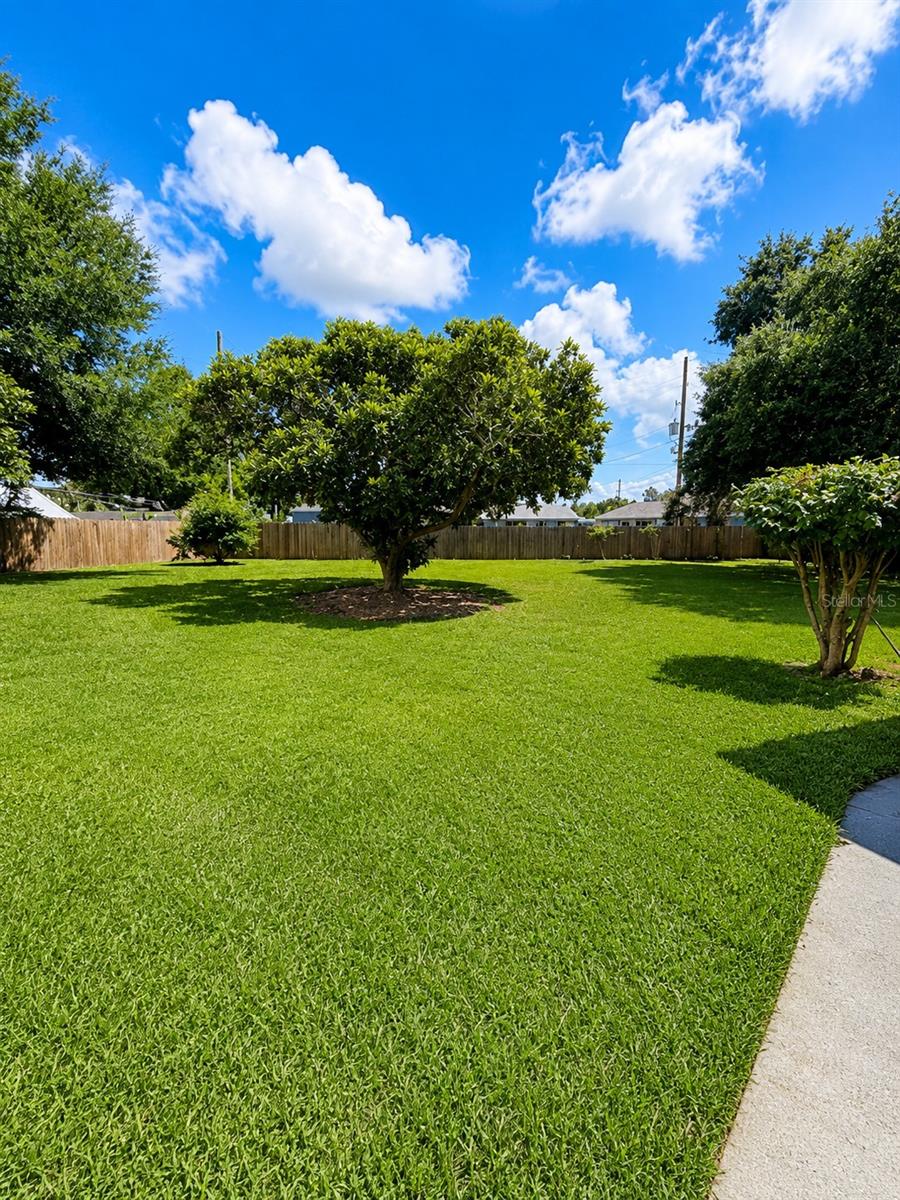 LAKE MANN ESTATES - Residential