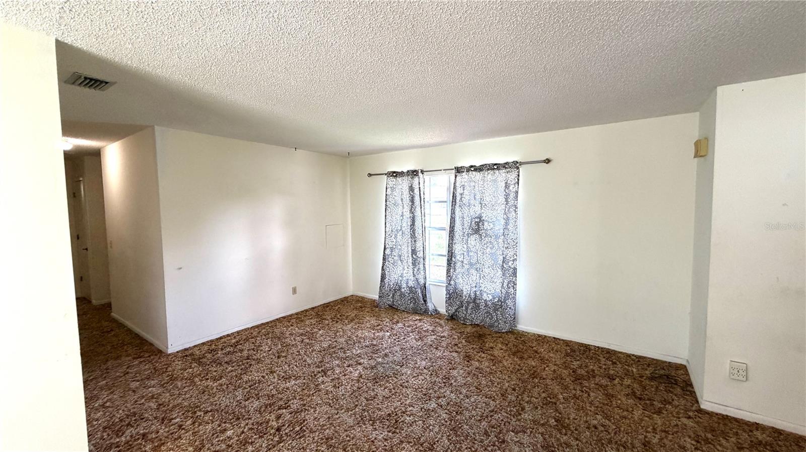 MEADOWS - Residential