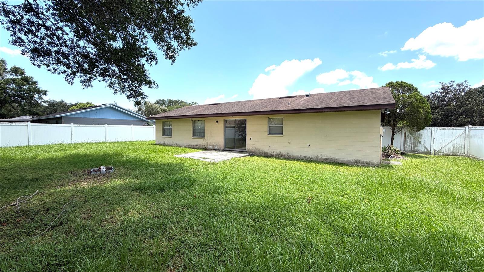 MEADOWS - Residential
