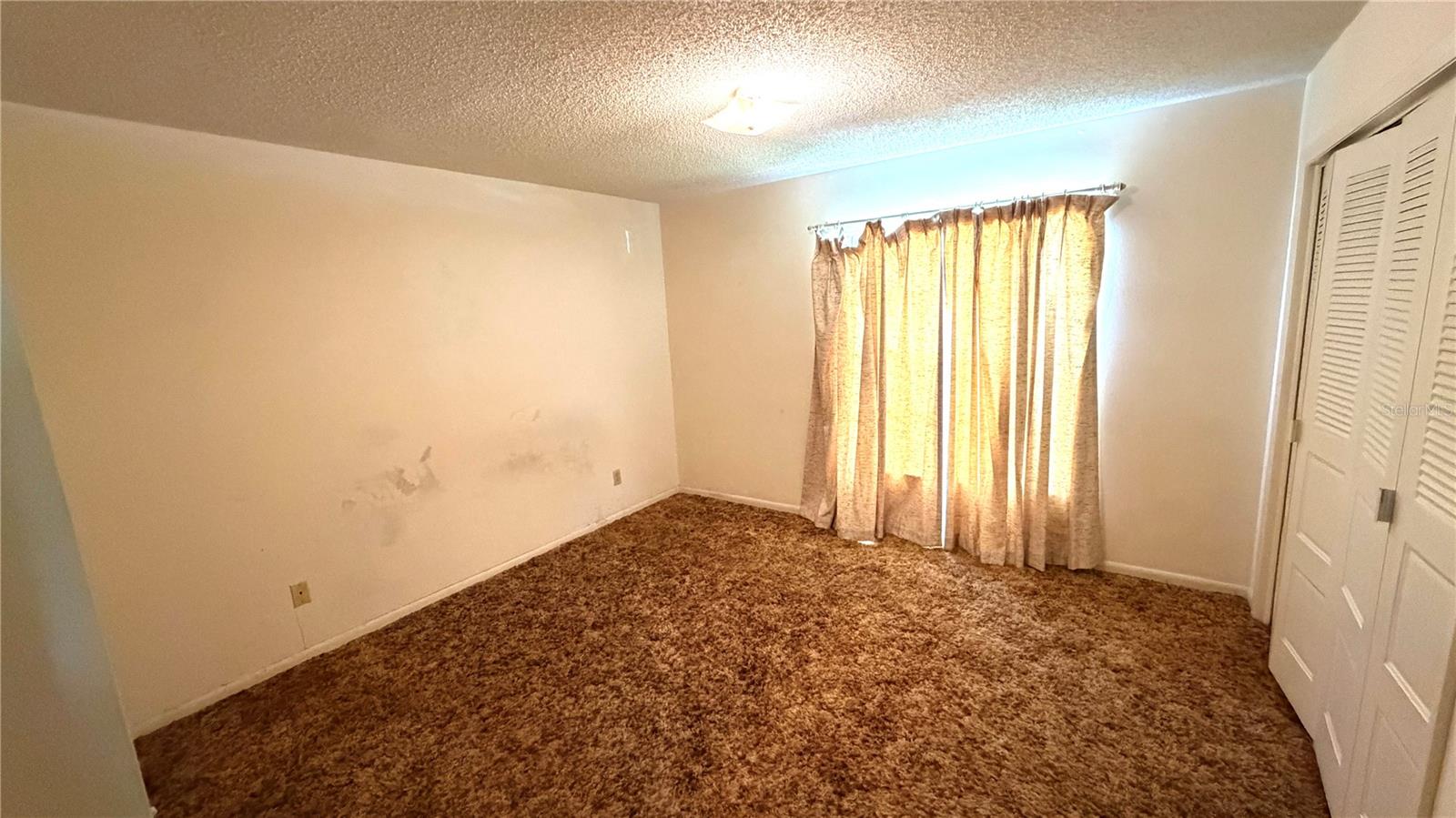 MEADOWS - Residential