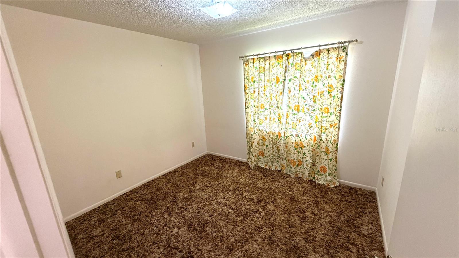 MEADOWS - Residential