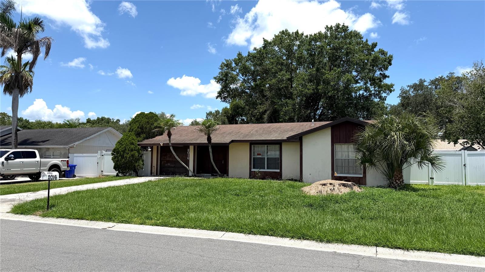 MEADOWS - Residential