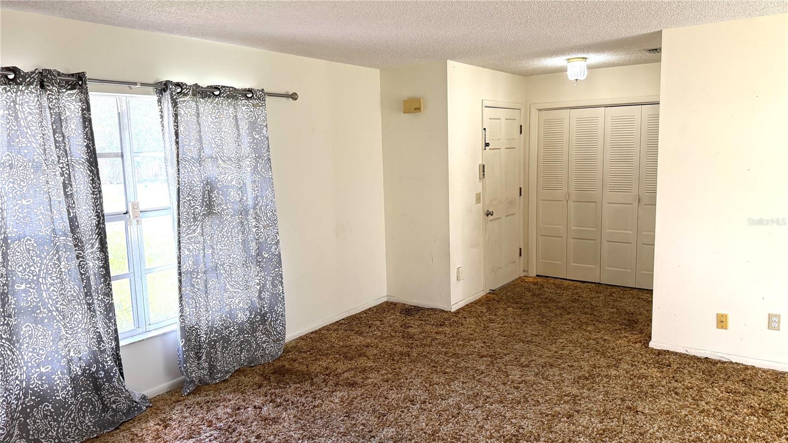 MEADOWS - Residential
