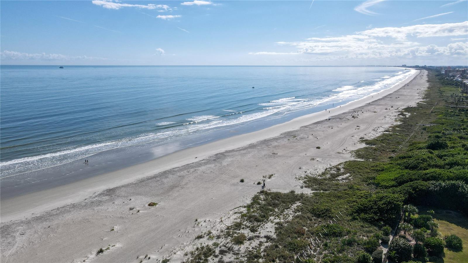 VILLAGES/SEAPORT - Residential Lease