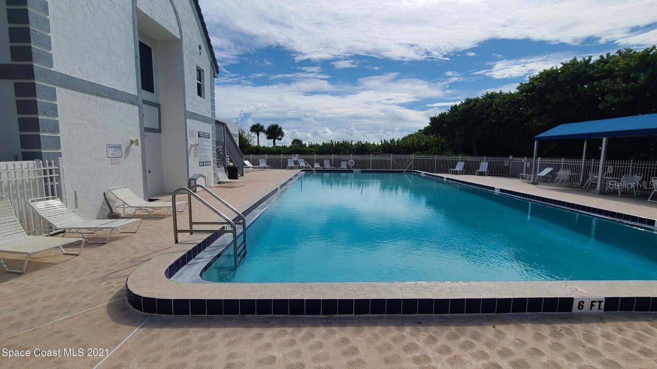 VILLAGES/SEAPORT - Residential Lease