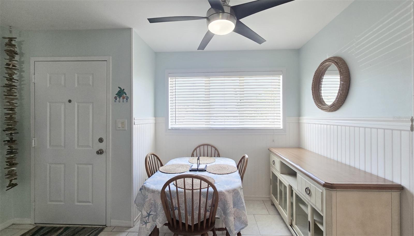 VILLAGES/SEAPORT - Residential Lease