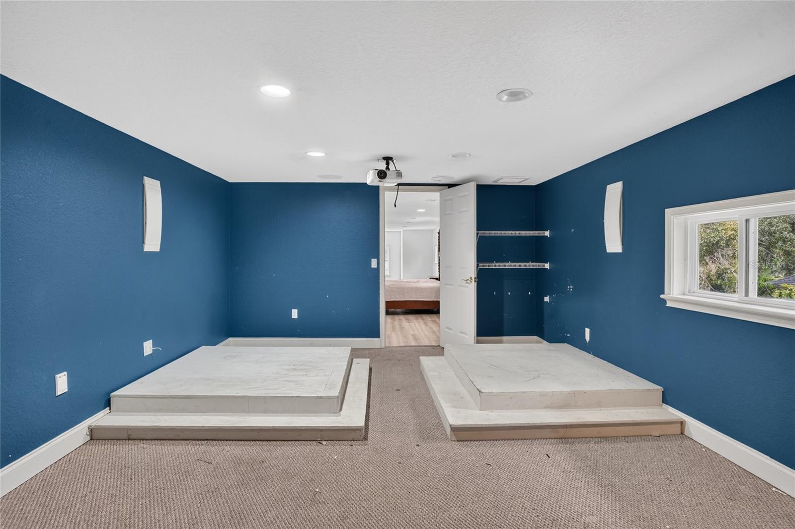 WATERFORD OAKS - Residential