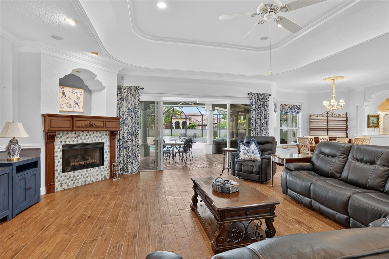 WATERFORD OAKS - Residential