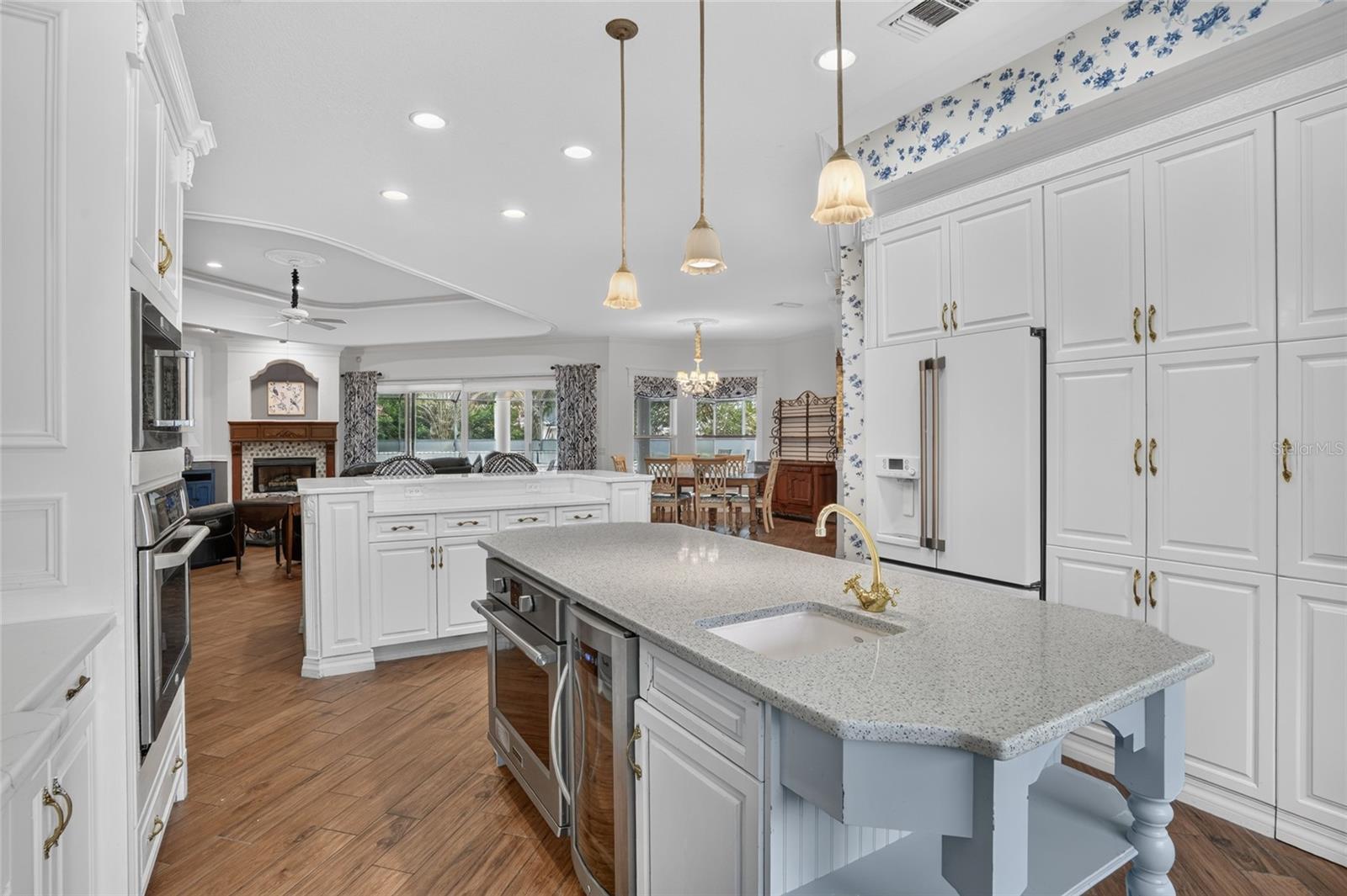 WATERFORD OAKS - Residential