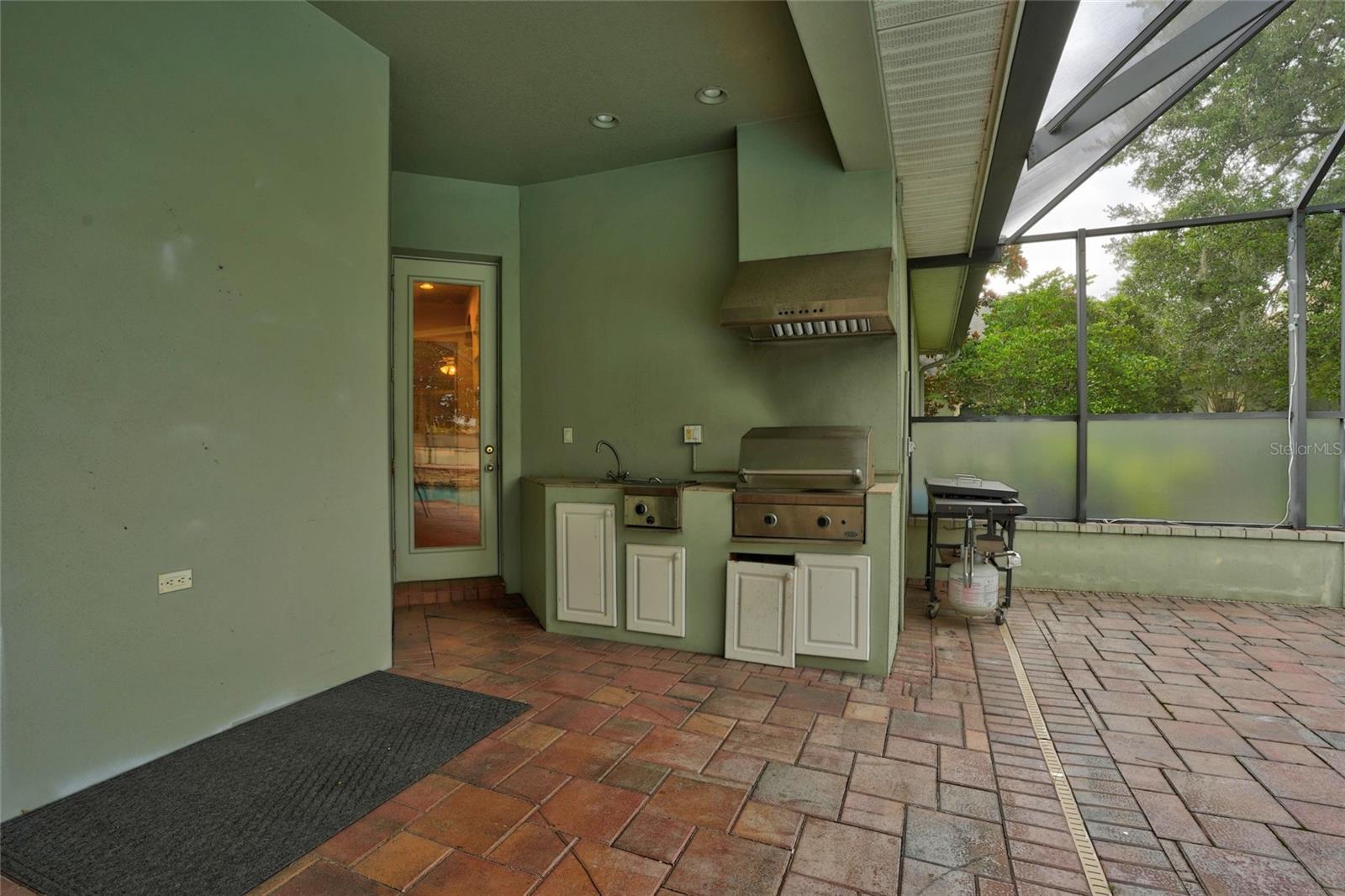 WATERFORD OAKS - Residential