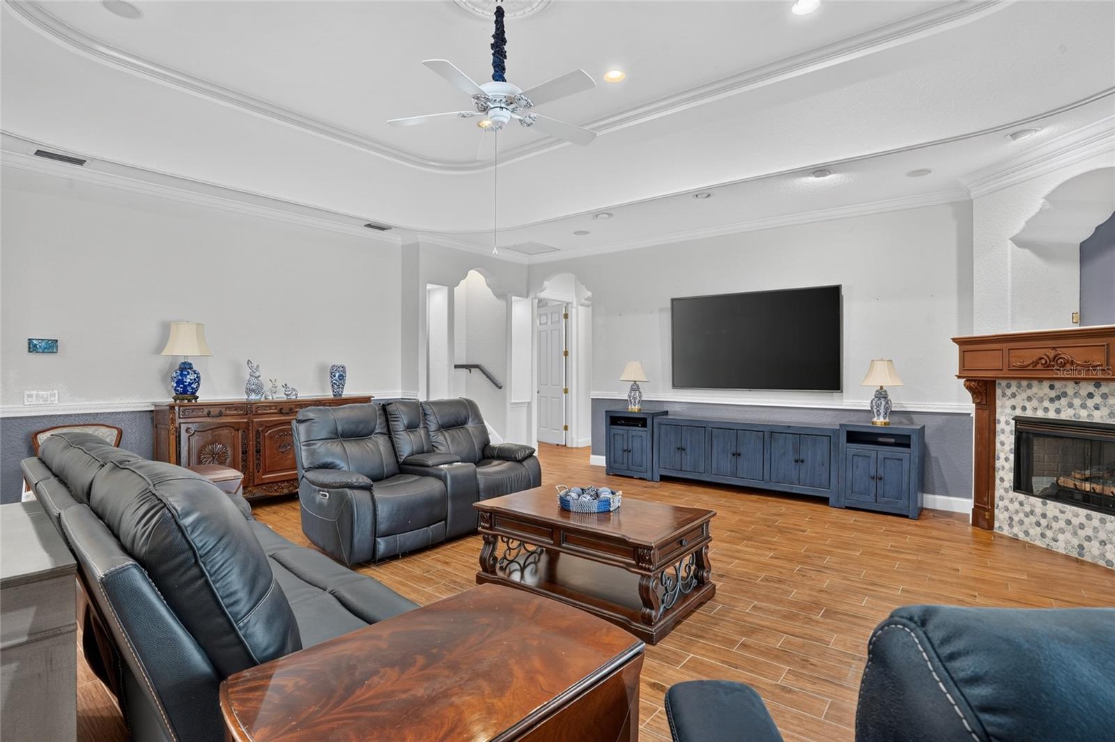 WATERFORD OAKS - Residential