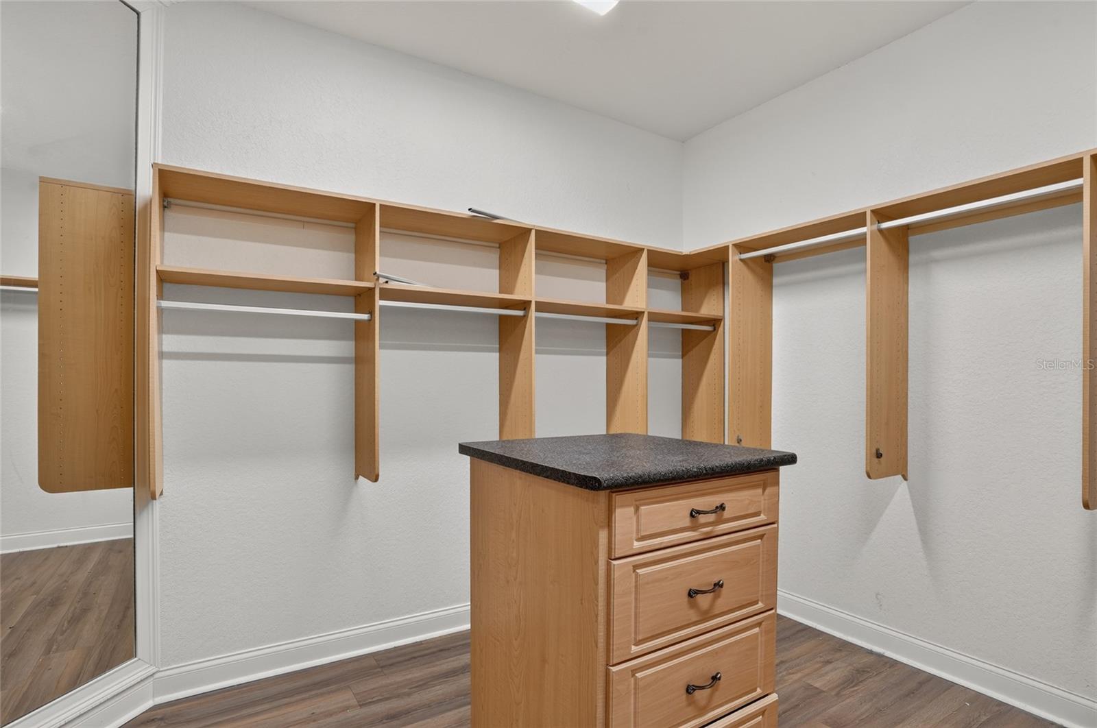 WATERFORD OAKS - Residential