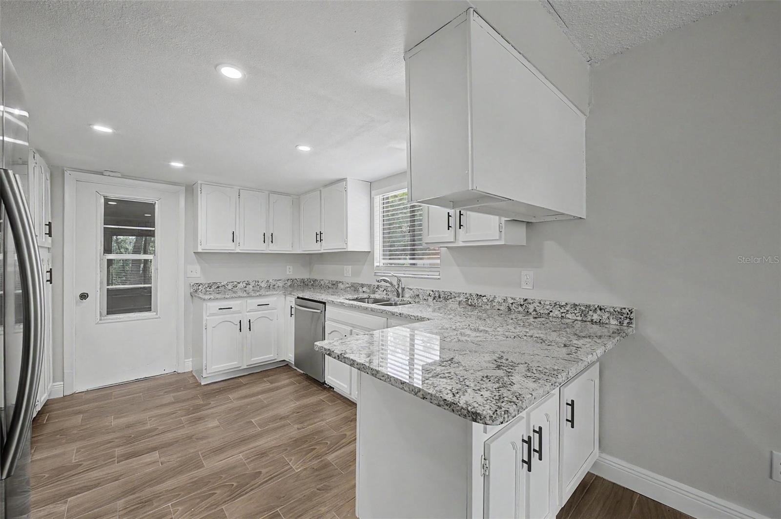 TANGLEWOOD VILLAGE - Residential