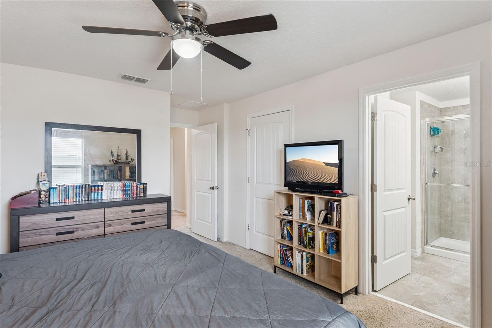 WATERLEIGH PH 2D - Residential