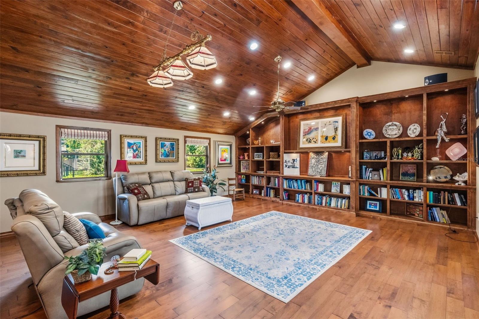 WHITNEY FARMS - Residential