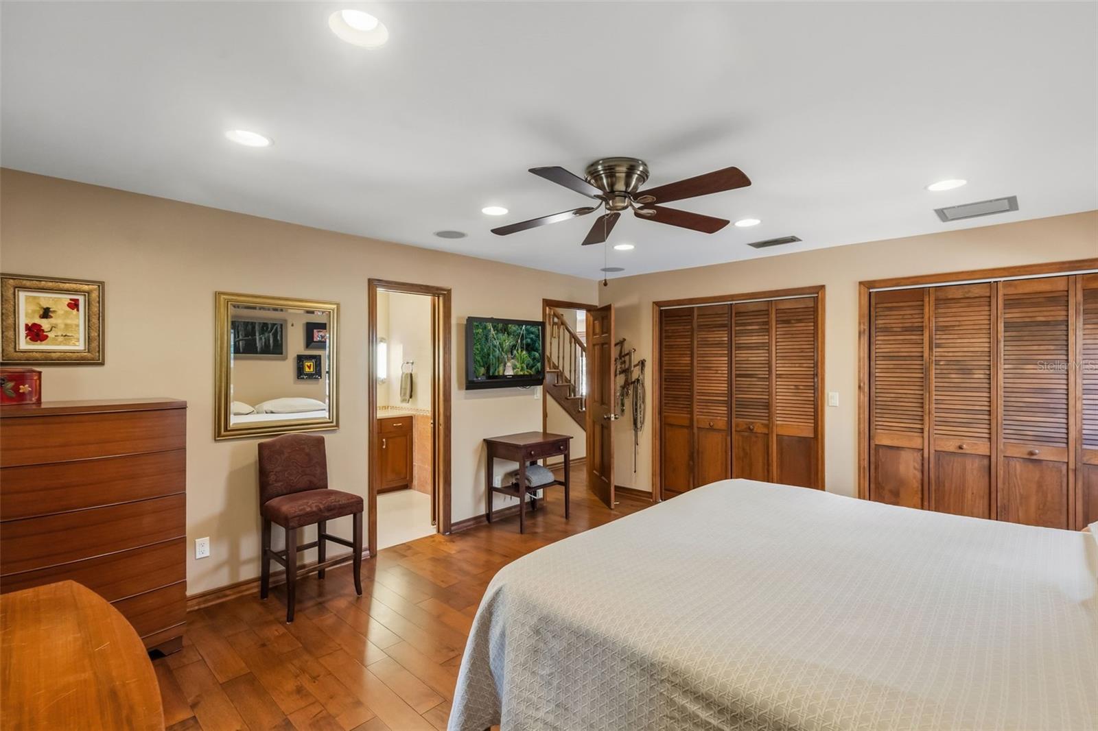 WHITNEY FARMS - Residential