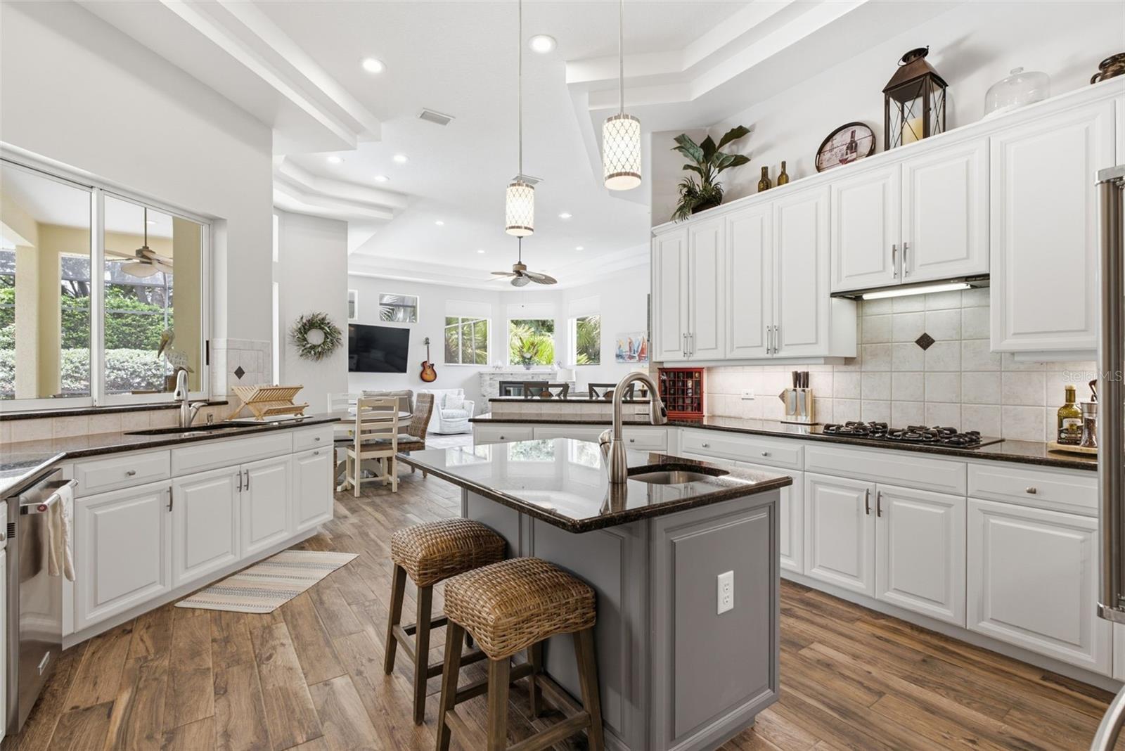 BAYOU CLUB ESTATES PH 8 - Residential