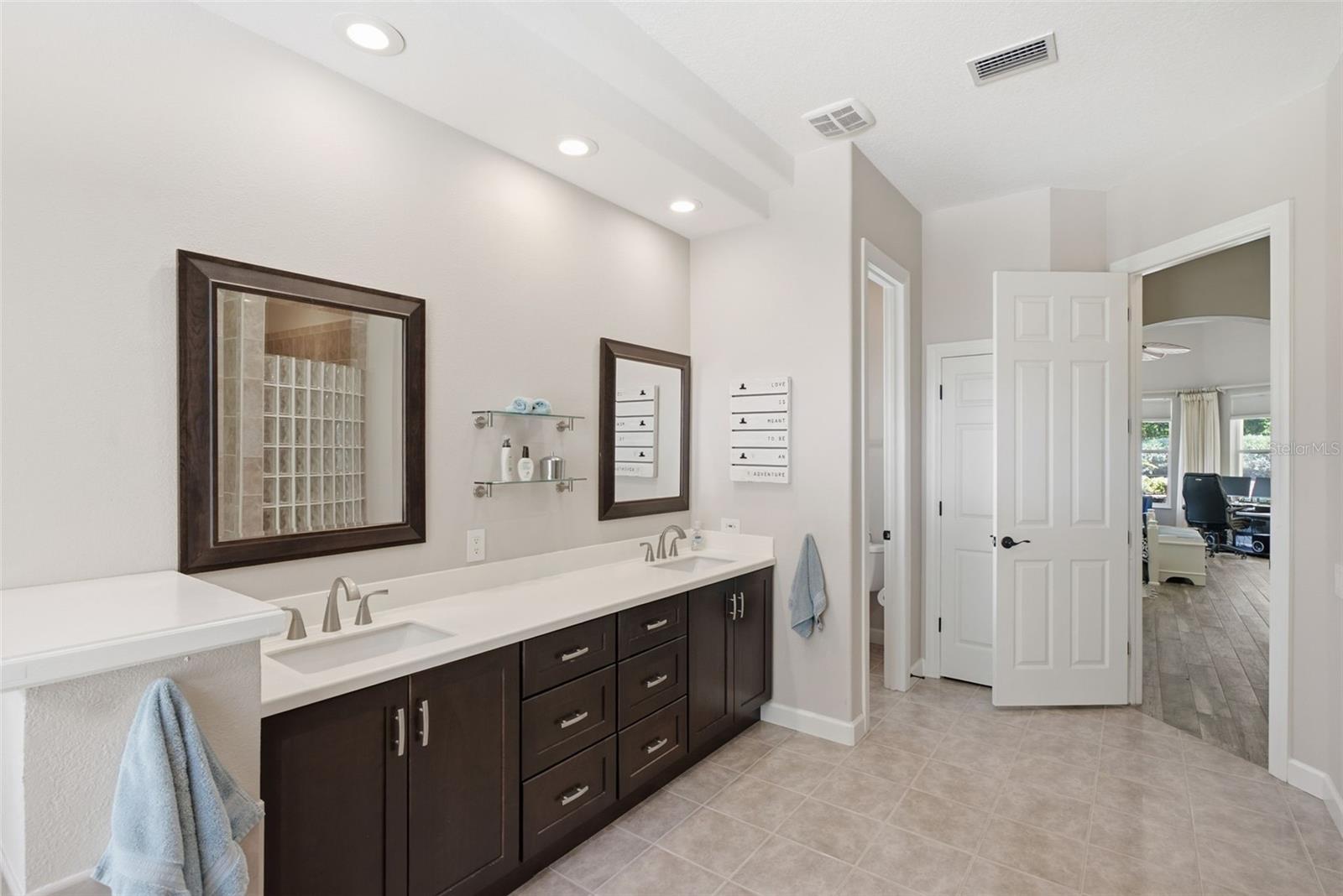 BAYOU CLUB ESTATES PH 8 - Residential