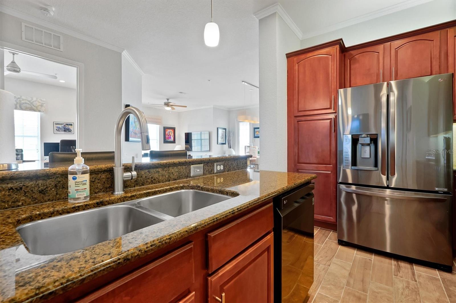 VISTA CAY/HARBOR SQUARE PH 4 - Residential