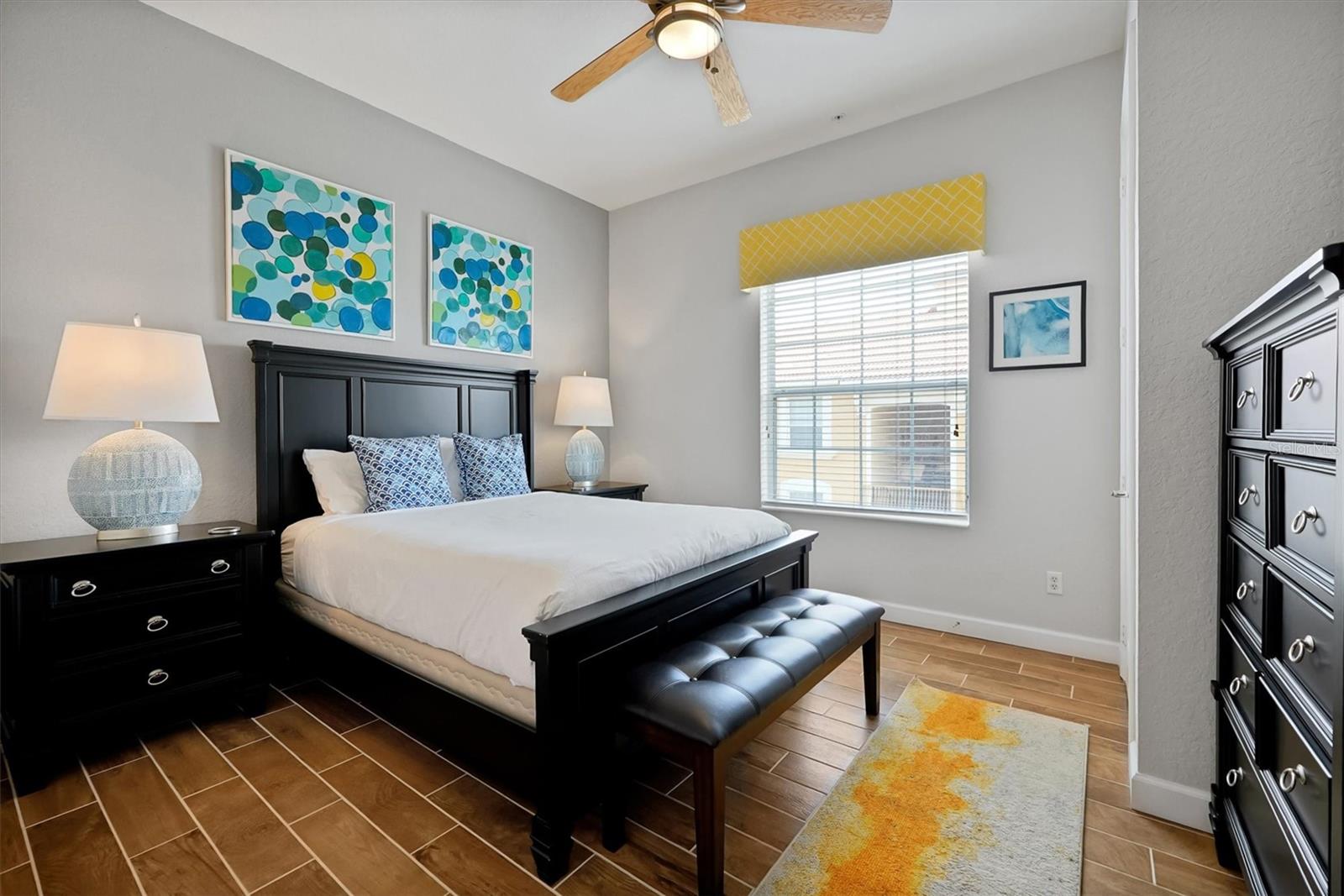 VISTA CAY/HARBOR SQUARE PH 4 - Residential