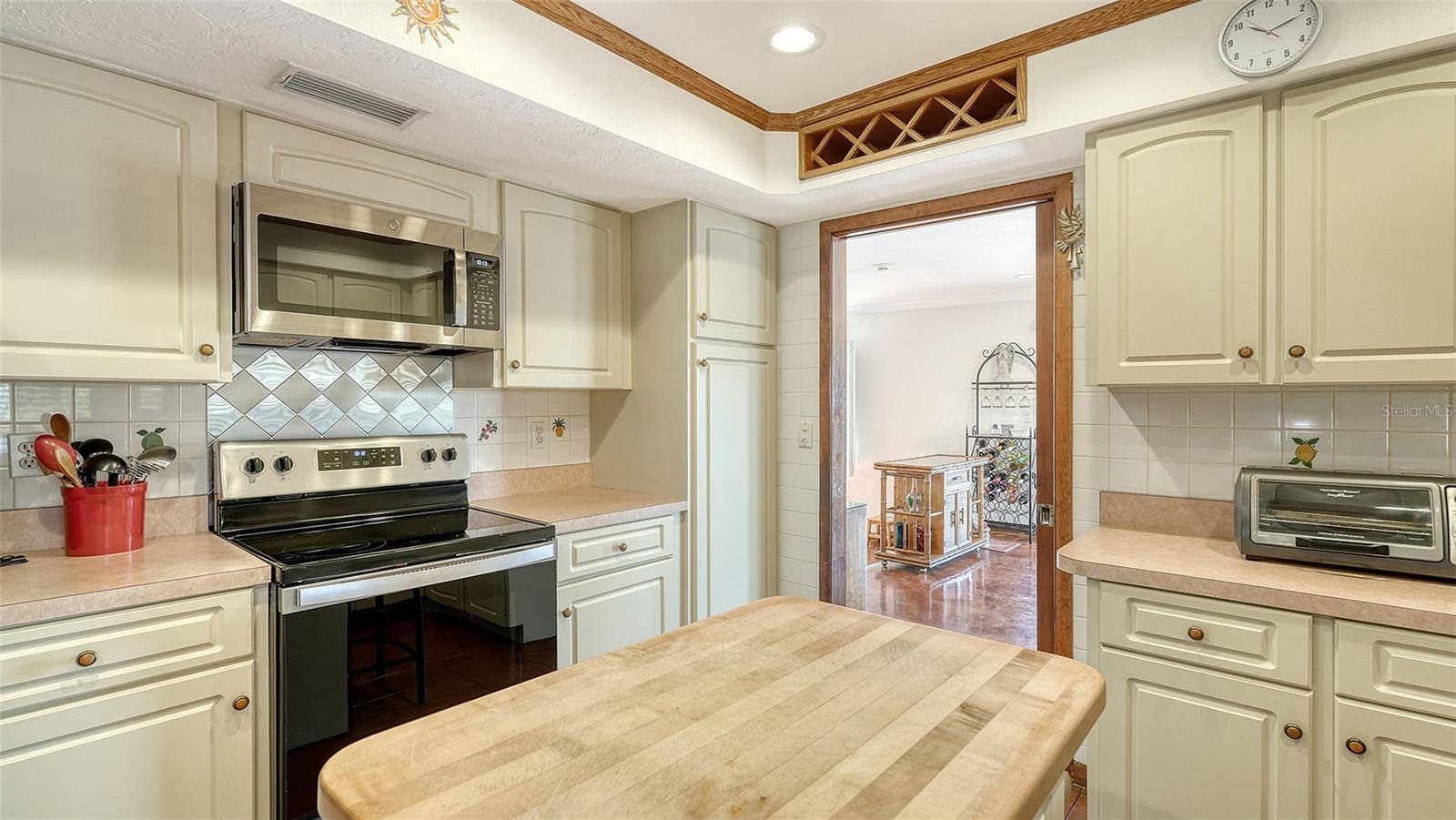 AQUALANE ESTATES - Residential