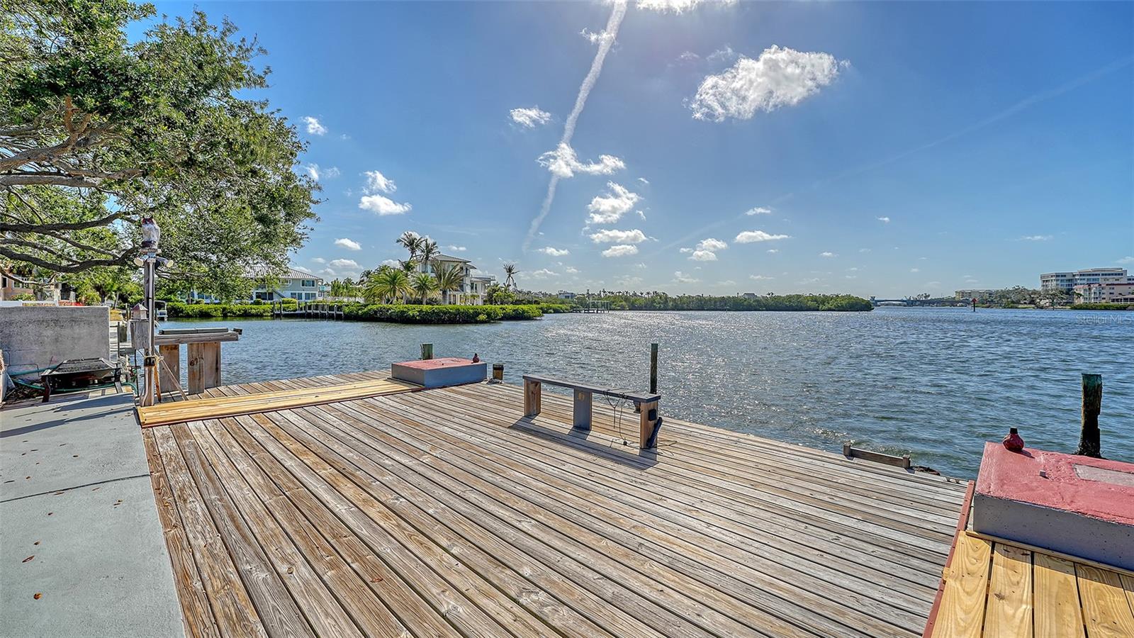 AQUALANE ESTATES - Residential