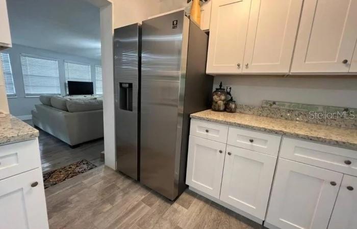BAYSHORE HEIGHTS - Residential