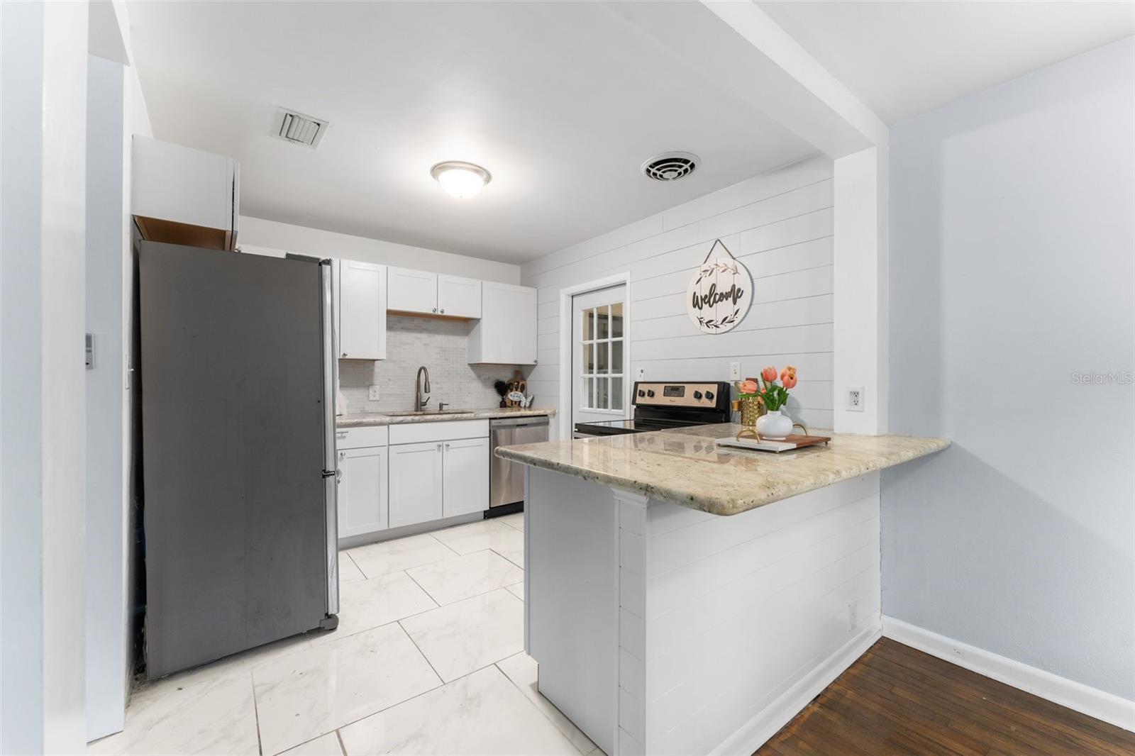 MAGNOLIA HEIGHTS - Residential