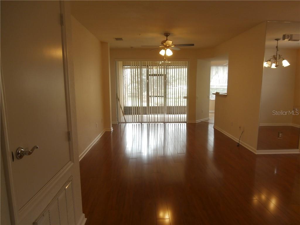 CARRIAGE HMS/STONEBRIDGE COMMO - Residential Lease