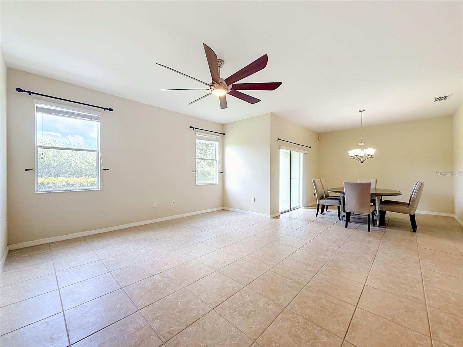 WYNDHAM LAKES ESTATES - Residential