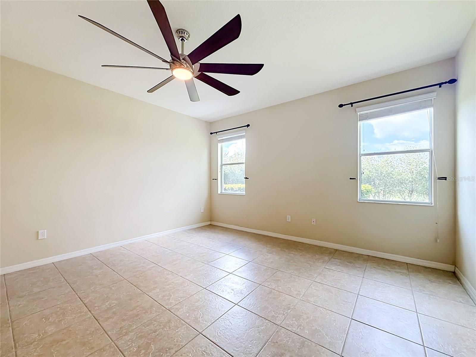 WYNDHAM LAKES ESTATES - Residential