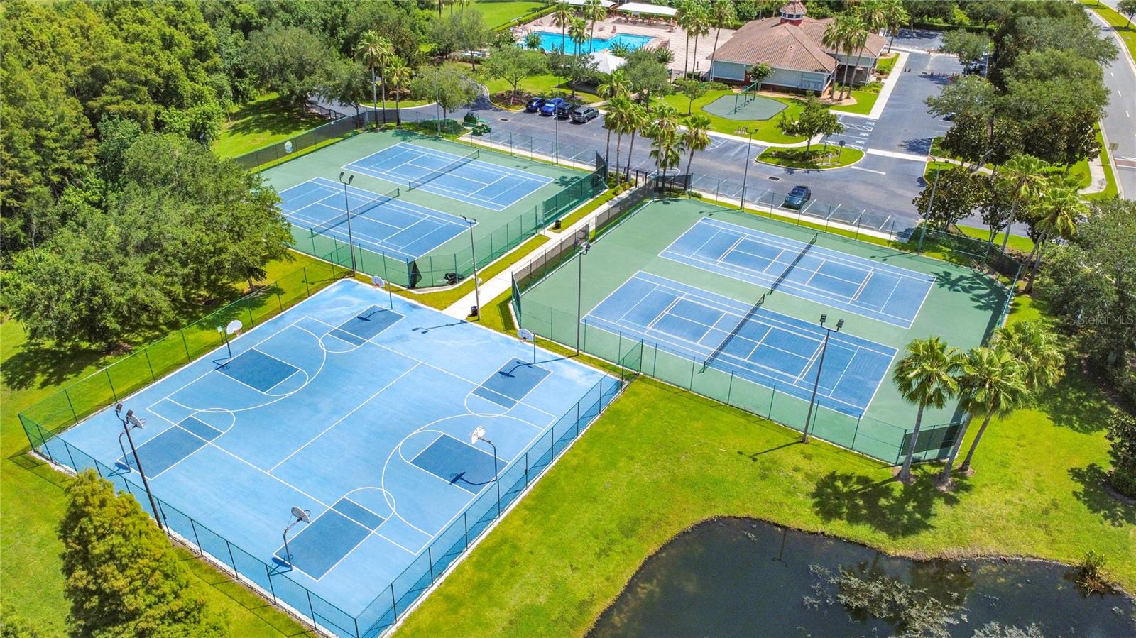 WYNDHAM LAKES ESTATES - Residential