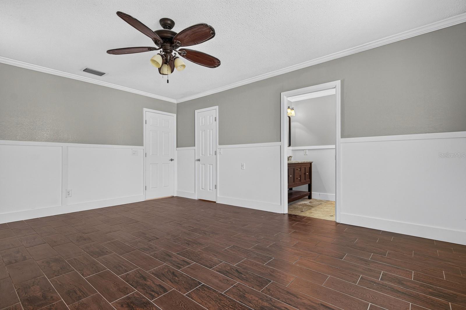 FLORAMAR SEC C-8 - Residential