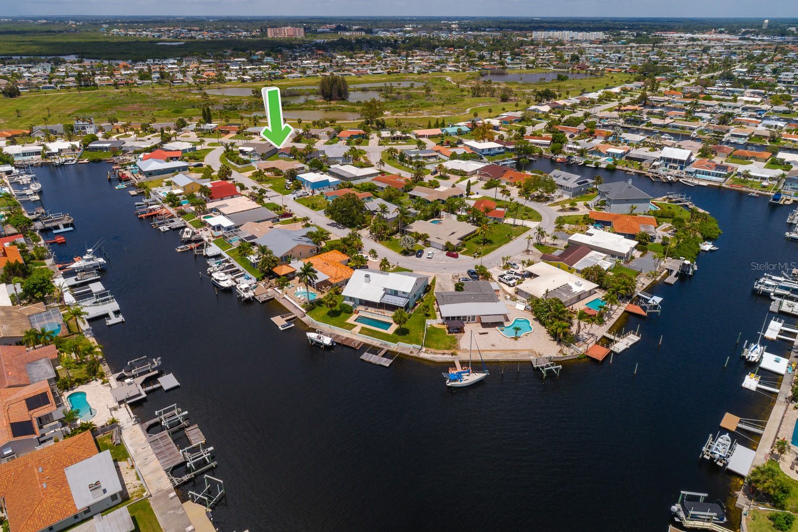 FLORAMAR SEC C-8 - Residential