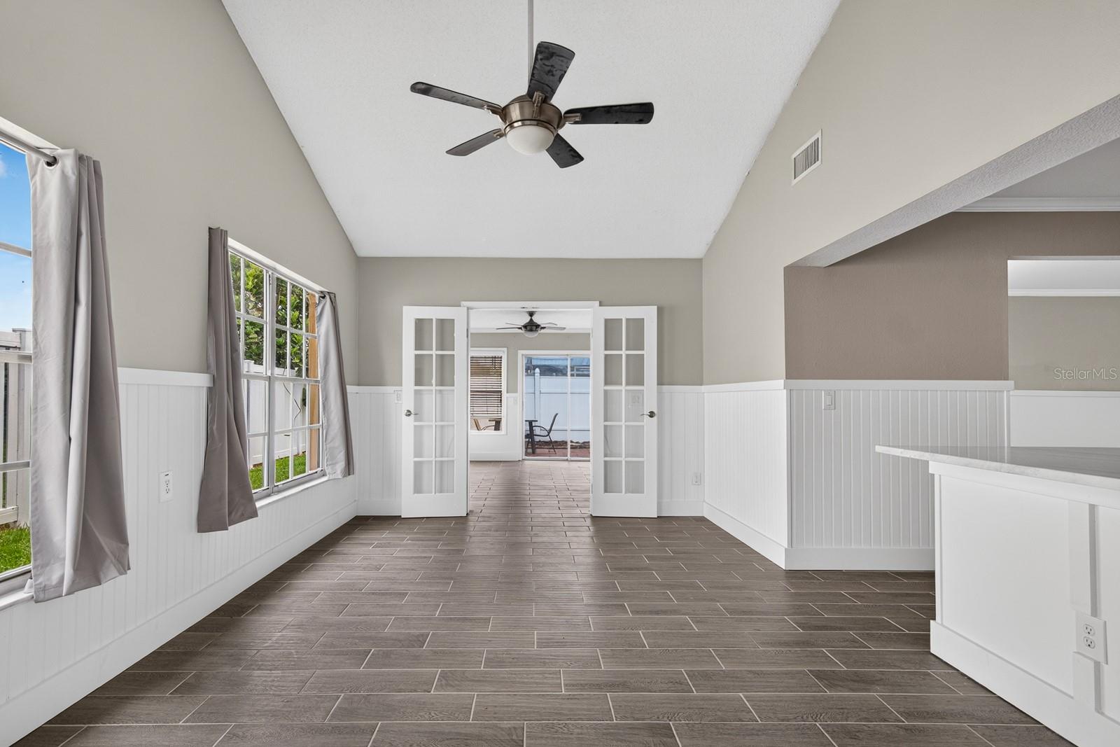 FLORAMAR SEC C-8 - Residential