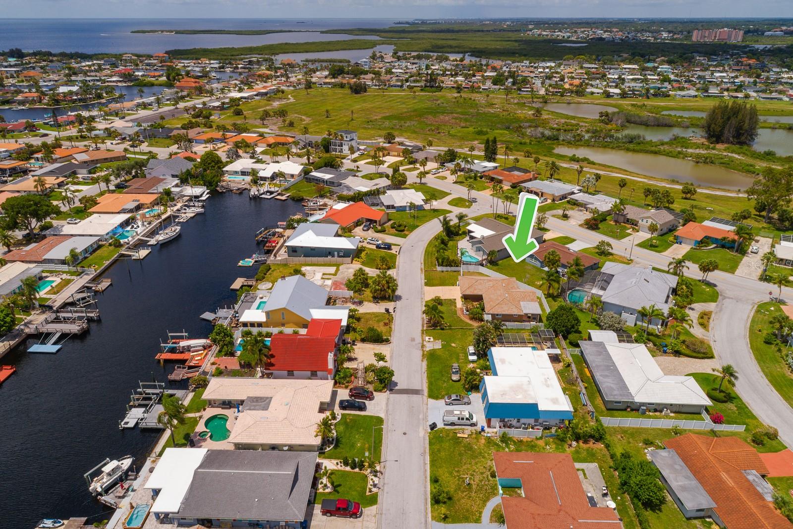 FLORAMAR SEC C-8 - Residential